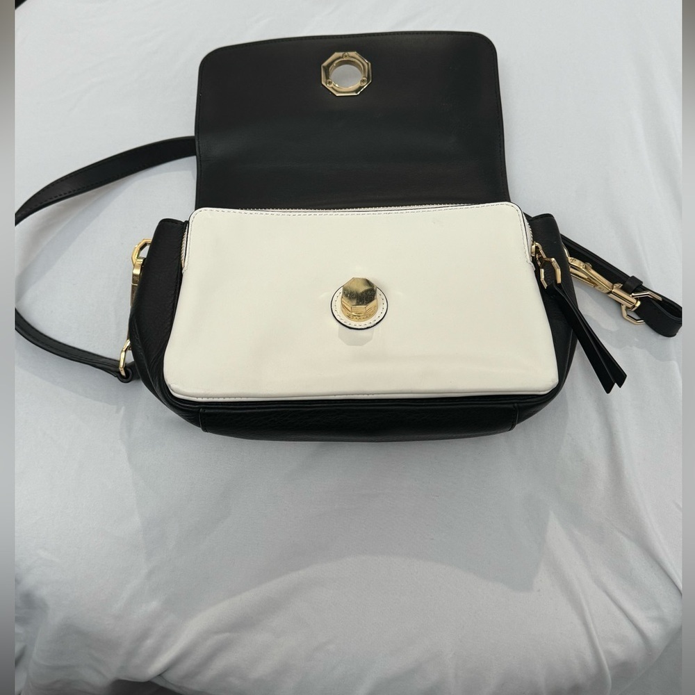 Louise et Cie Alis Genuine Leather SnakePrint White Black Purple Crossbody Purse - Picture 3 of 16